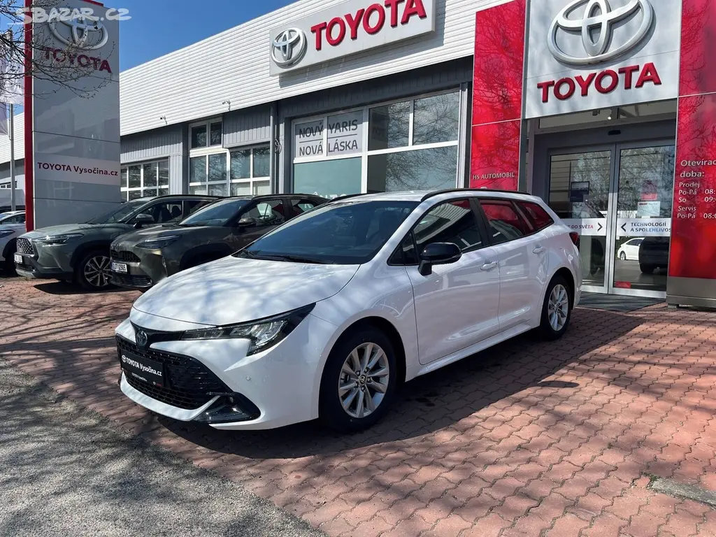 Toyota Corolla, 1.8L hybrid CVT (2x4) Comfort